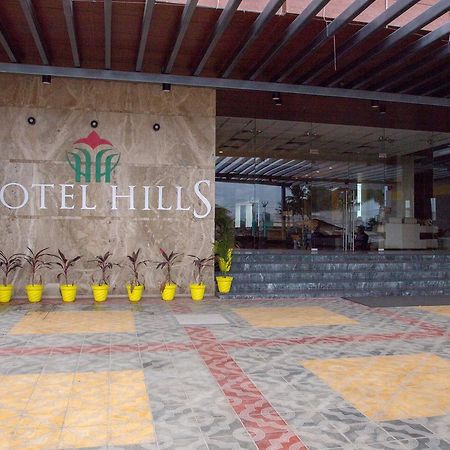 Hotel Hills Tirupattur Tiruppatur Exteriör bild