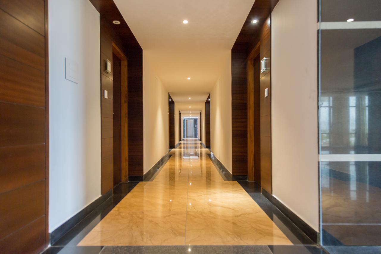 Hotel Hills Tirupattur Tiruppatur Exteriör bild